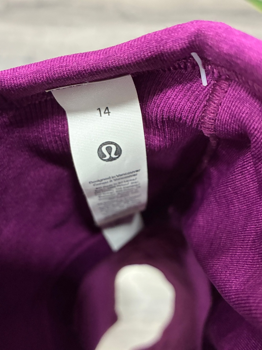 Lululemon Ebb to Street Tank Top Built-In Bra Purple Size 14 NWT - Picture 5 of 5
